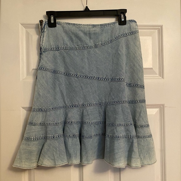 NEW with tag Urban Outfitters Denim Knee Length Skirt Size Small - Picture 3 of 6